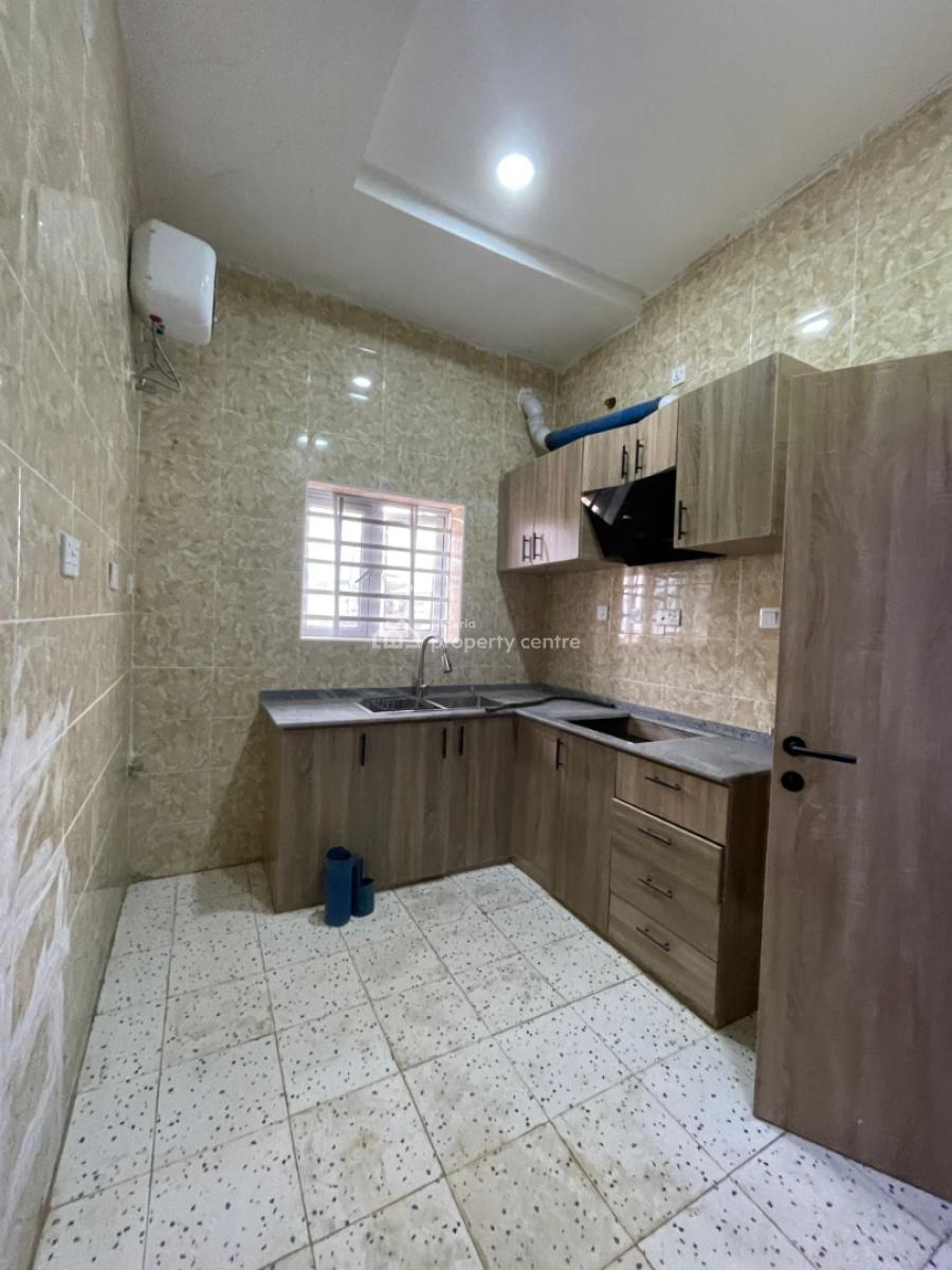 Luxury Brand New 3bedroom Block of Flats in an Estate, Area 1, By Stella Maris School,  Durumi, Durumi, Abuja, Flat / Apartment for Rent