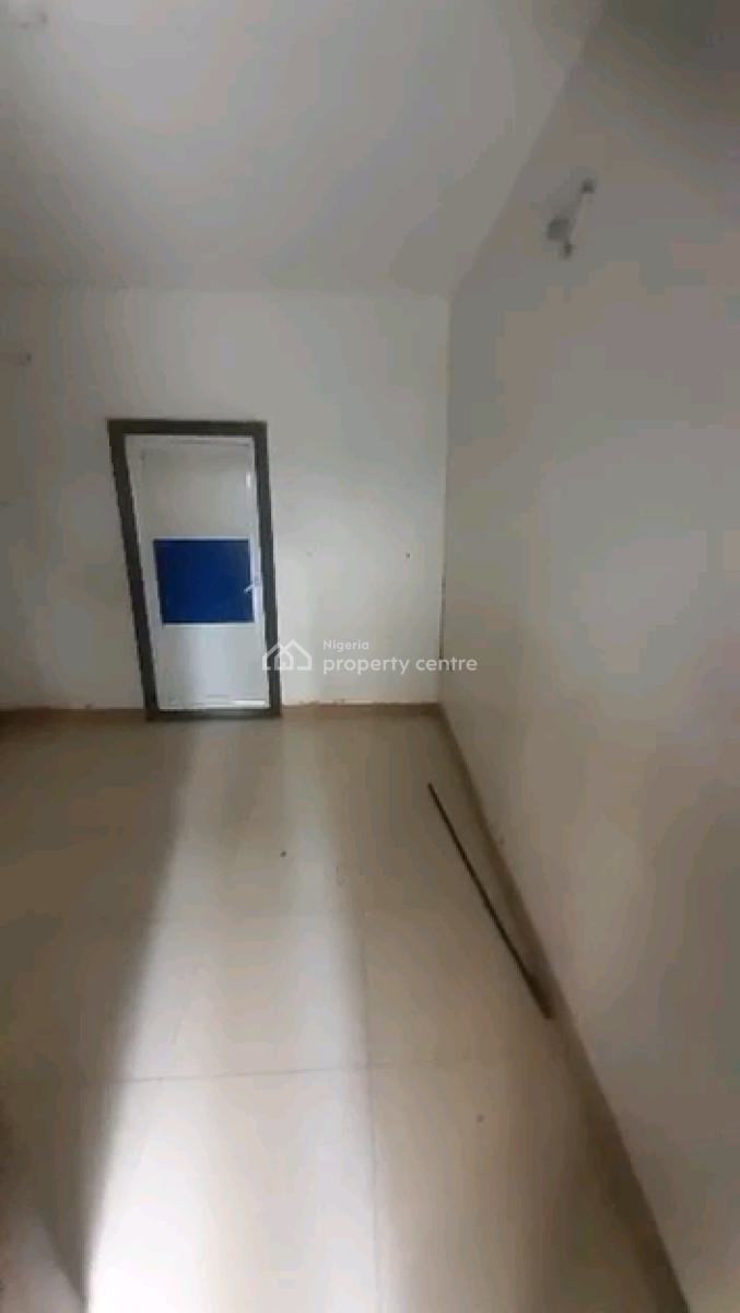 Decent 3 Bedroom Flat Apartment,, Cac Street Off Demurin Road, Alapere, Ketu, Lagos, Flat / Apartment for Sale