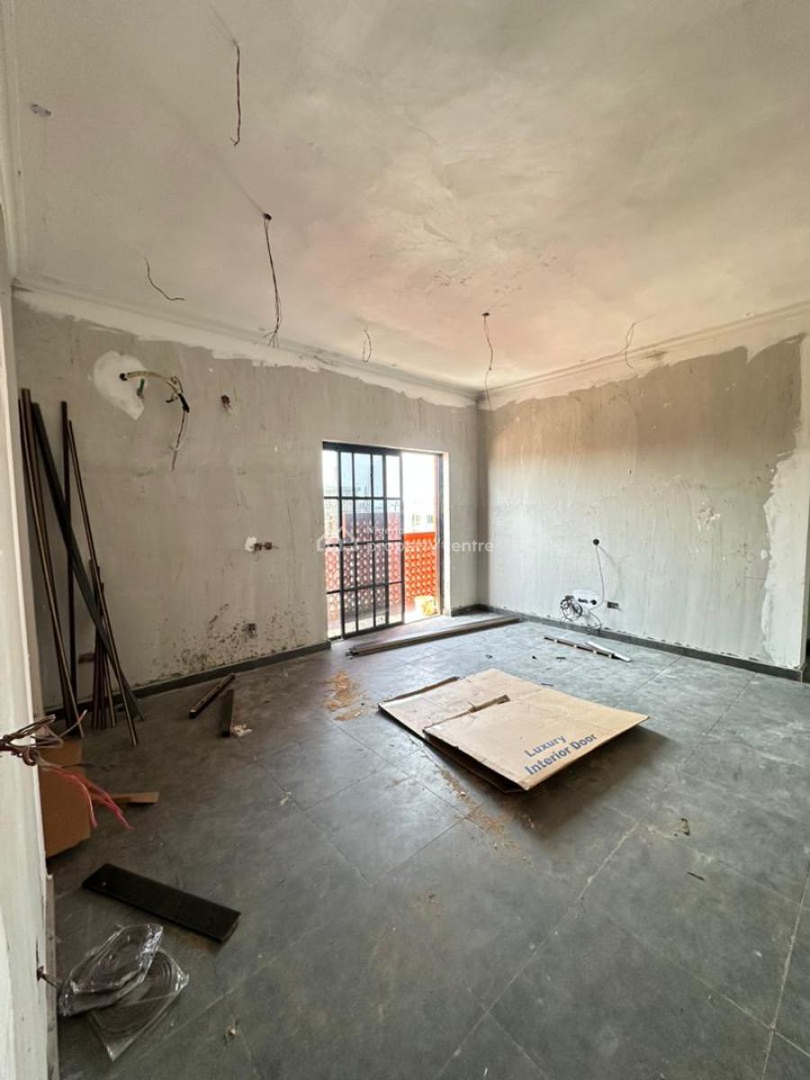 Exquisite Newly Built 3 Bedroom Apartment with an Elevator, Lekki Phase 1, Lekki, Lagos, Flat / Apartment for Sale