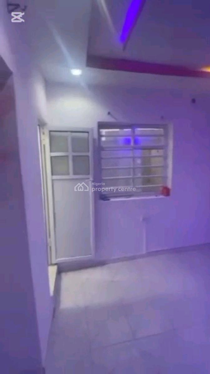 Clean Mini-flat Available, Akoka, Yaba, Lagos, Mini Flat (room and Parlour) for Rent