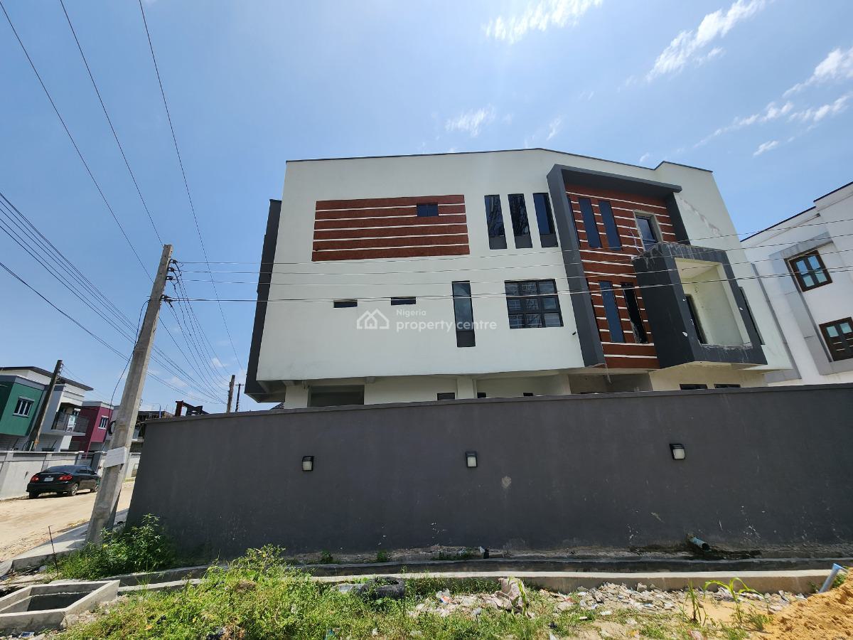 2 Bedroom Apartment Upstairs, Ologolo Lekki Lagos, Ologolo, Lekki, Lagos, Flat / Apartment for Rent