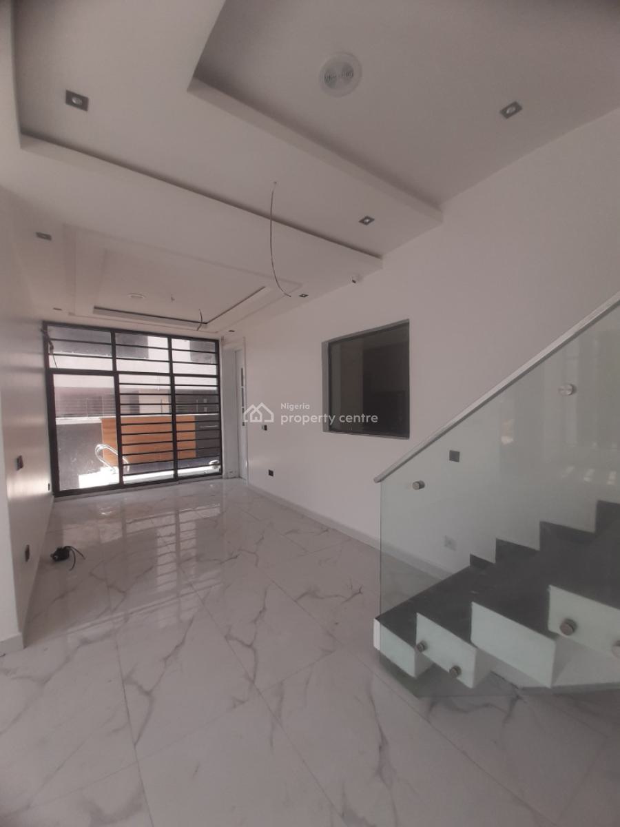 5, Before Chevron Drive 2nd Toll Gate Axis, Ologolo, Lekki, Lagos, House for Sale