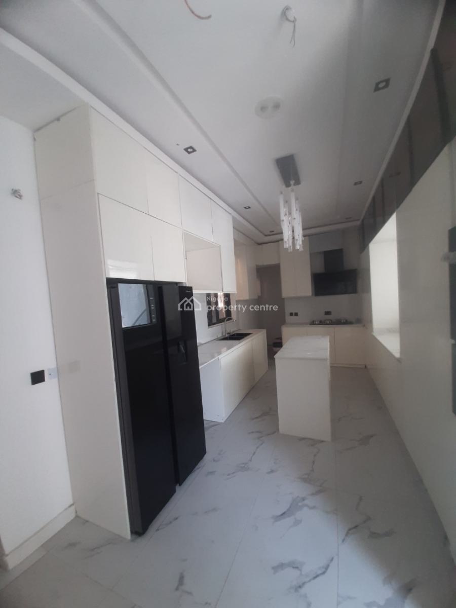 5, Before Chevron Drive 2nd Toll Gate Axis, Ologolo, Lekki, Lagos, House for Sale