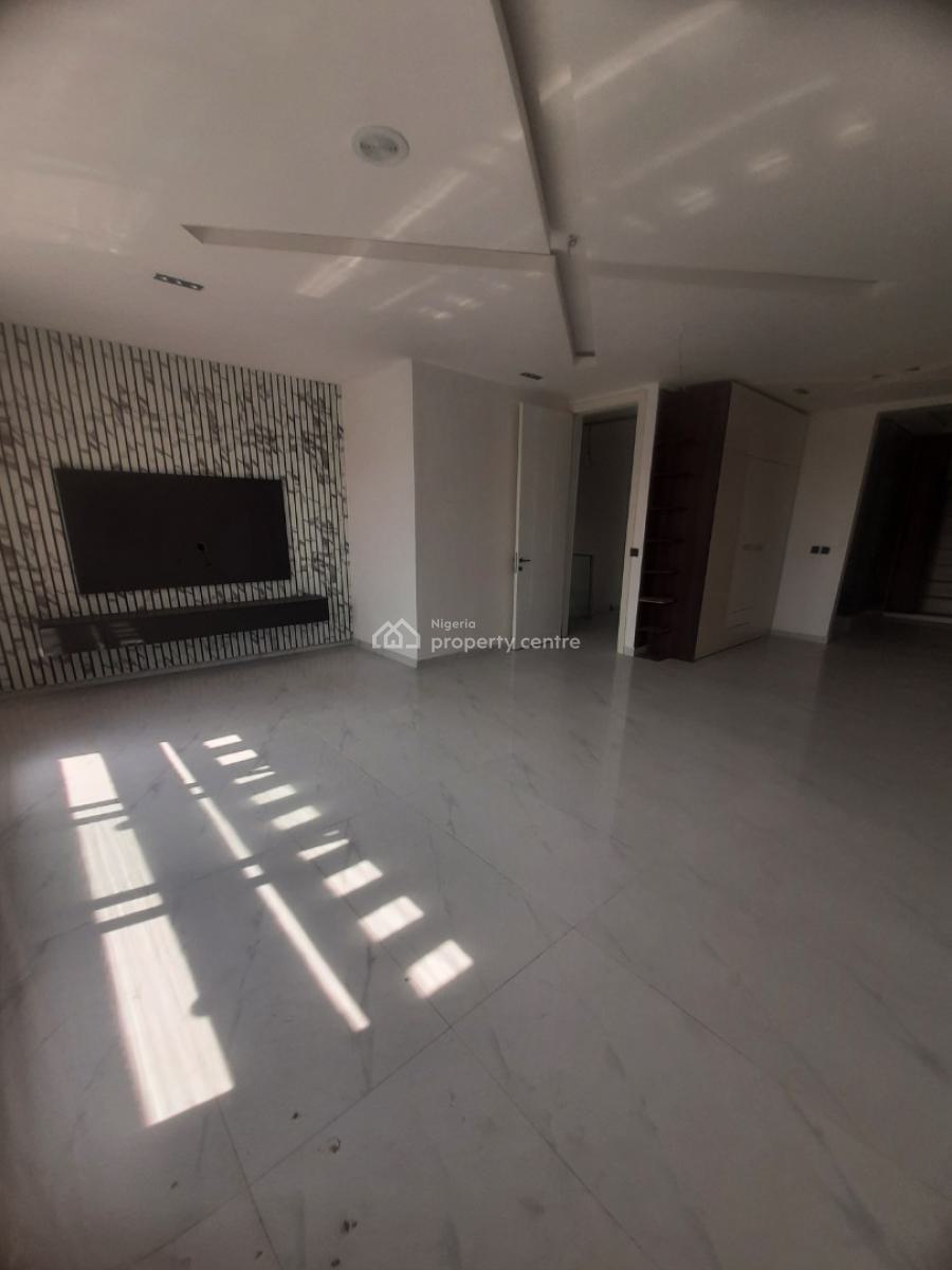 5, Before Chevron Drive 2nd Toll Gate Axis, Ologolo, Lekki, Lagos, House for Sale