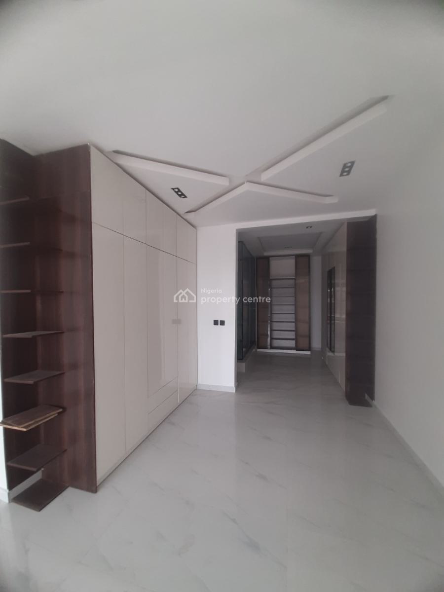 5, Before Chevron Drive 2nd Toll Gate Axis, Ologolo, Lekki, Lagos, House for Sale