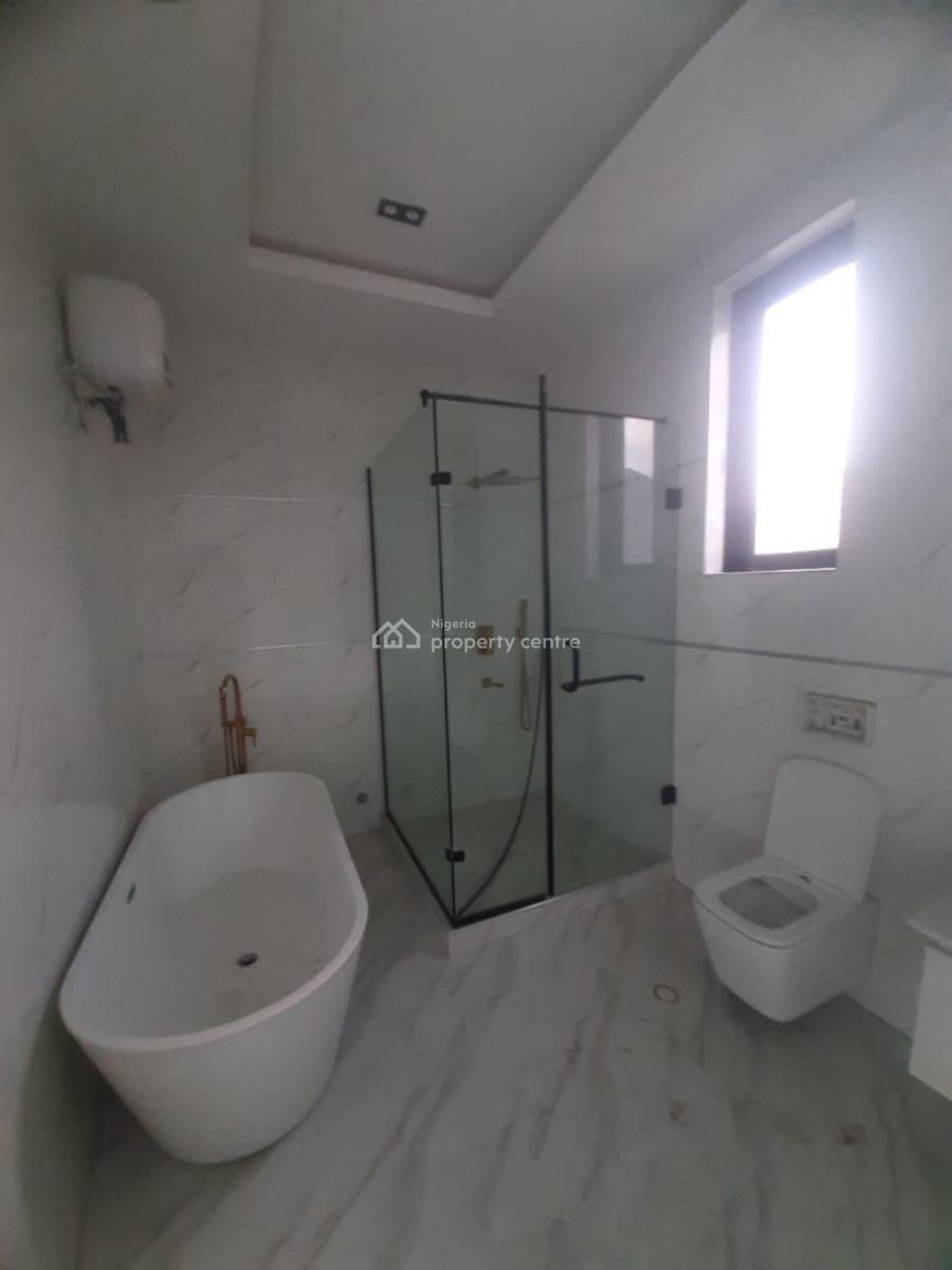 5, Before Chevron Drive 2nd Toll Gate Axis, Ologolo, Lekki, Lagos, House for Sale