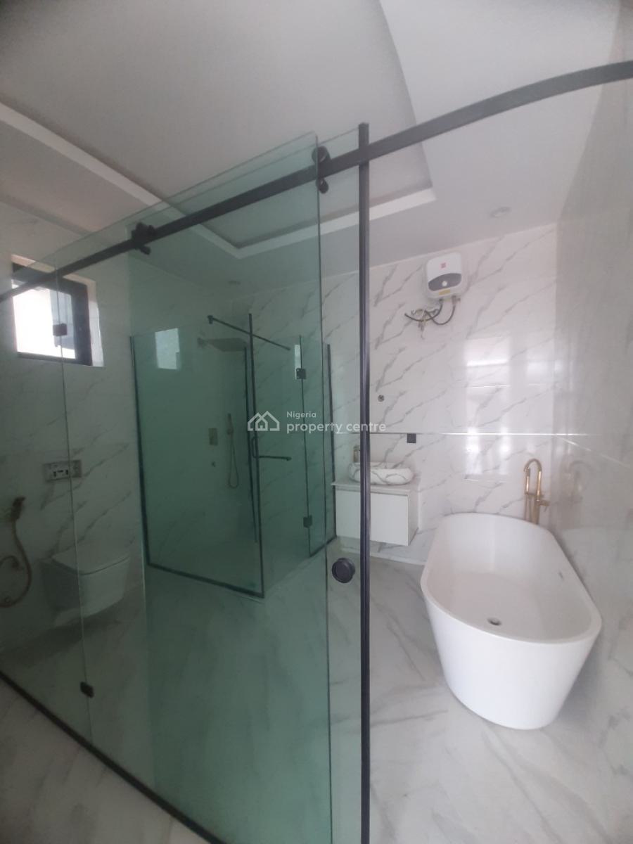 5, Before Chevron Drive 2nd Toll Gate Axis, Ologolo, Lekki, Lagos, House for Sale