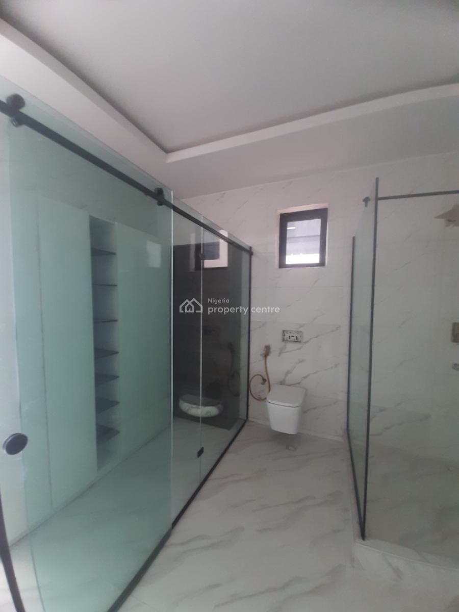 5, Before Chevron Drive 2nd Toll Gate Axis, Ologolo, Lekki, Lagos, House for Sale