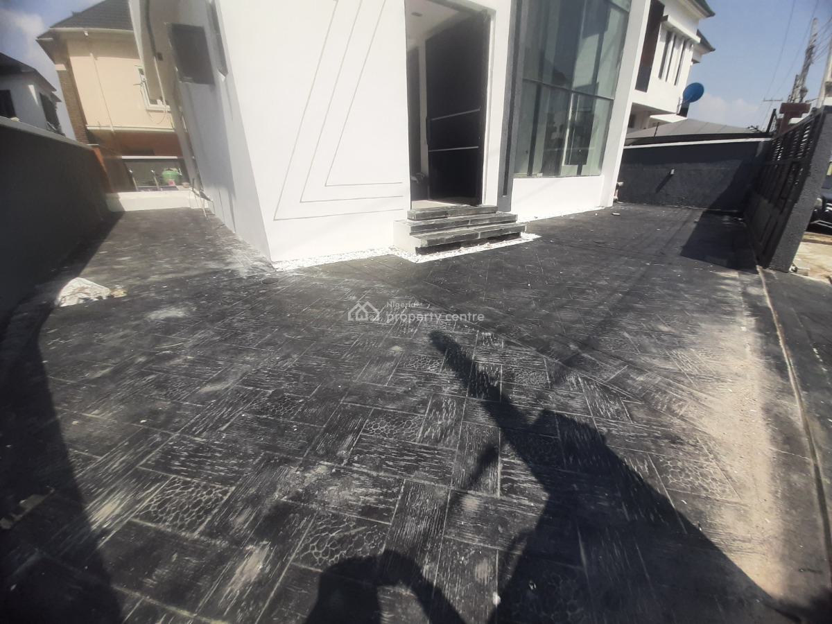 5, Before Chevron Drive 2nd Toll Gate Axis, Ologolo, Lekki, Lagos, House for Sale