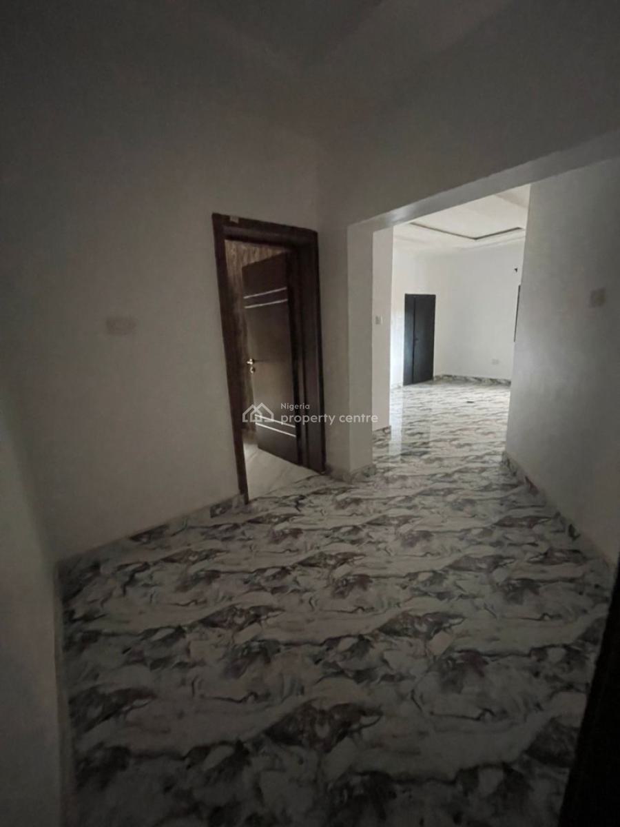 Self Serviced 3 Bedroom Apartment, Off Admiralty Way Lekki Phase One Lagos, Lekki Phase 1, Lekki, Lagos, Flat / Apartment for Rent
