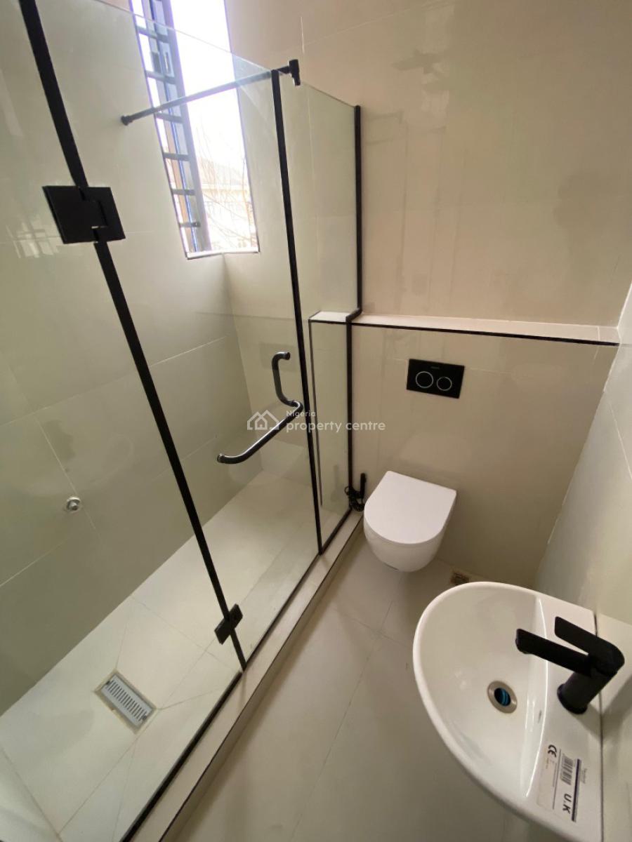 3 Bedroom Apartment in Lekki Phase 1, Lekki Phase 1, Lekki, Lagos, Flat / Apartment for Sale