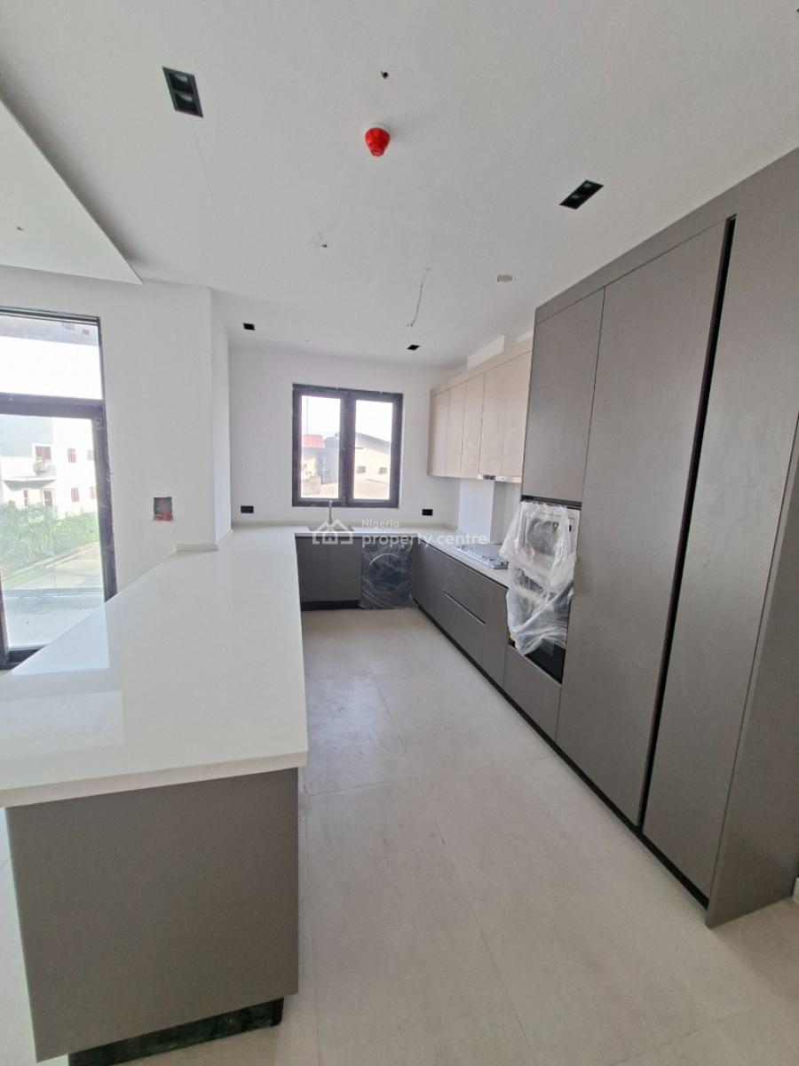 Brand New Luxury 2 Bedroom Apartment, Lekki Phase 1, Lekki, Lagos, Flat / Apartment for Sale