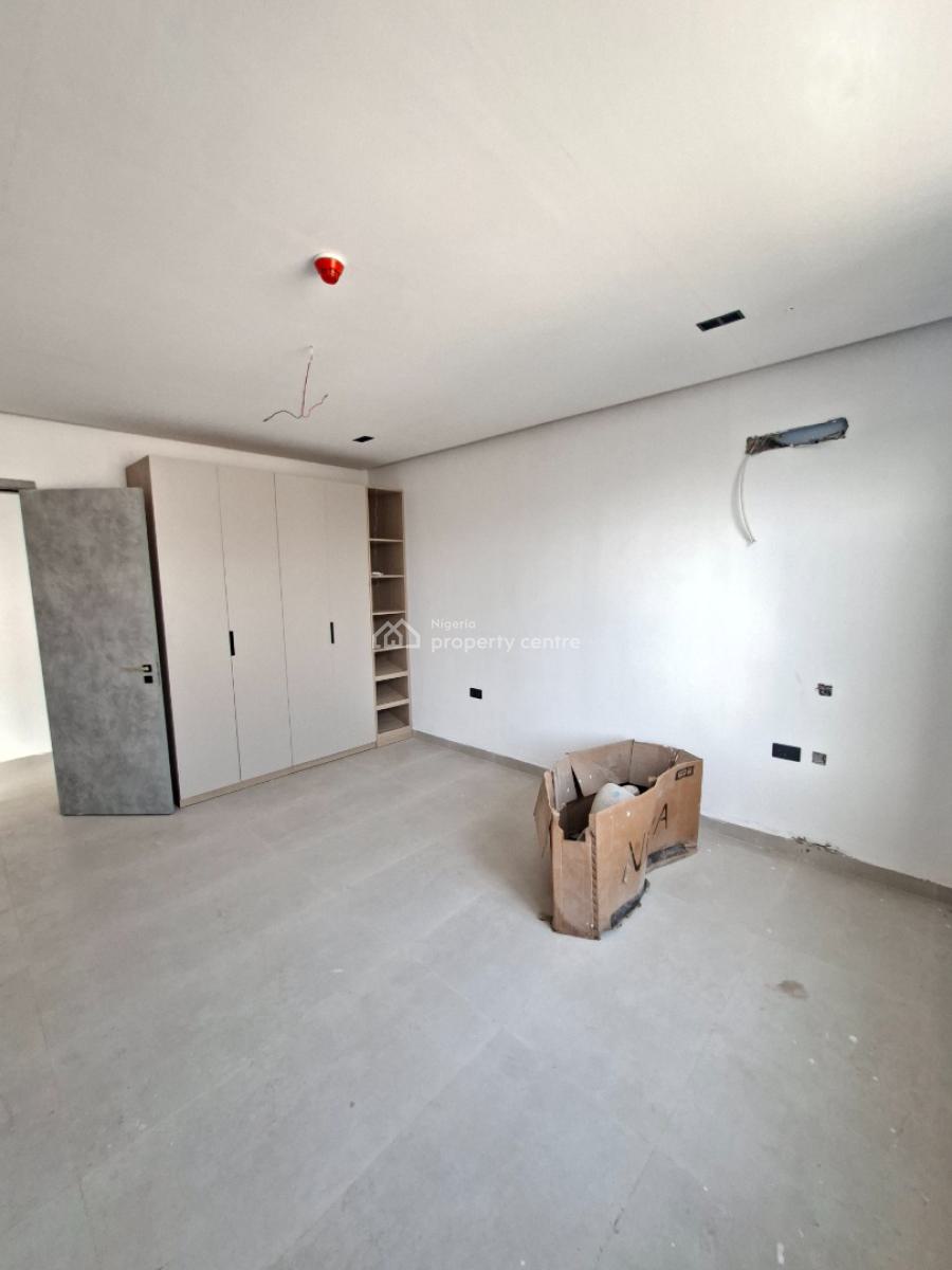Brand New 3 Bedroom Apartment, Lekki Phase 1, Lekki, Lagos, Flat / Apartment for Sale