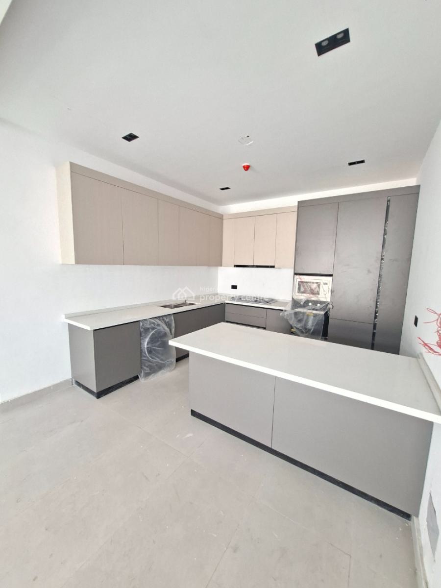 Brand New 3 Bedroom Apartment, Lekki Phase 1, Lekki, Lagos, Flat / Apartment for Sale
