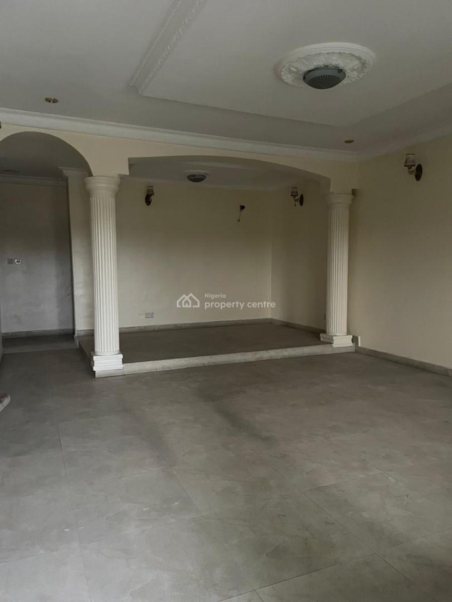 Neat 3 Bedrooms Flat with Personal Entrance, Chevron Drive, Lekki Expressway, Lekki, Lagos, House for Rent