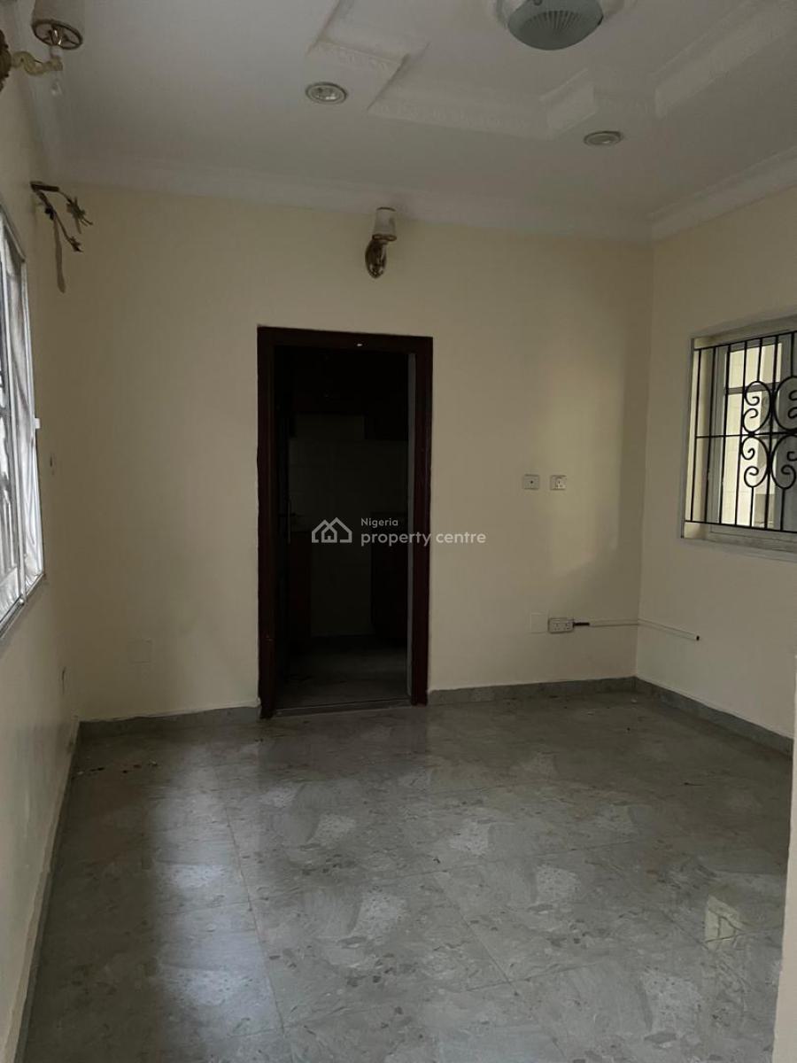 1 Bedroom and Parlor, Chevron Drive, Lekki Expressway, Lekki, Lagos, Mini Flat (room and Parlour) for Rent