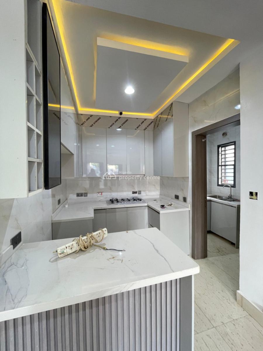 Beautiful 4 Bedroom Detached Duplex with Bq, Surulere, Lagos, Detached Duplex for Sale