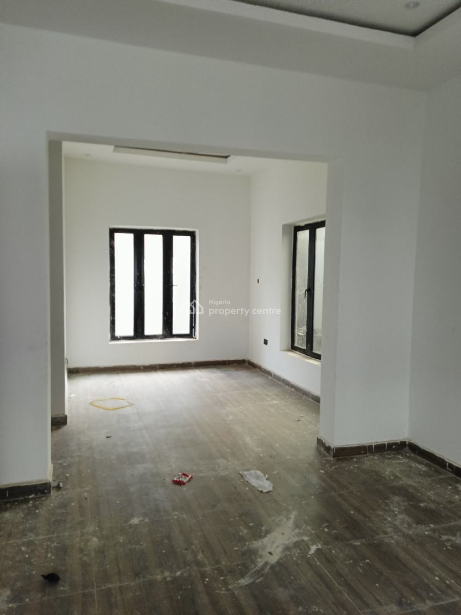 5-bedroom Semi-detached Duplex Featuring a Study Room and Bq, Guzape, Guzape District, Abuja, Semi-detached Duplex for Sale