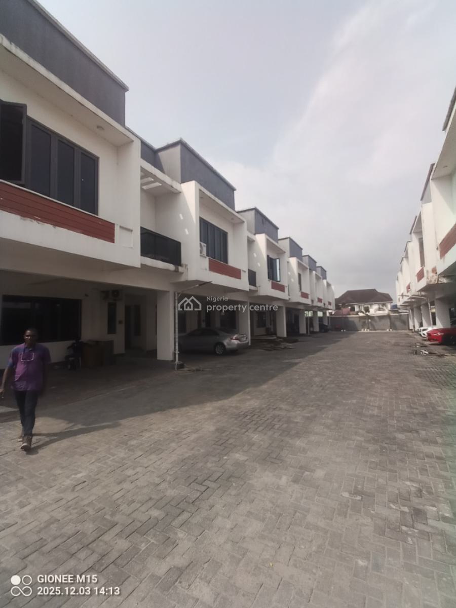 Fully Service 4 Bedroom Terrace Duplex, Ologolo, Lekki, Lagos, Terraced Duplex for Rent