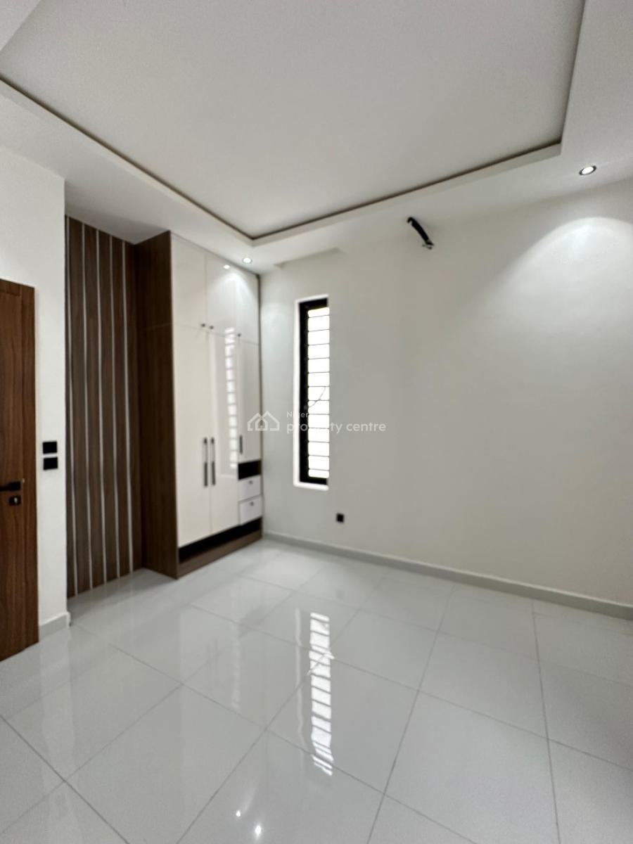 Exquisitely-built Spacious 4 Bedroom Fully Detached Duplex with Bq, Ajah, Lekki, Lagos, Detached Duplex for Sale