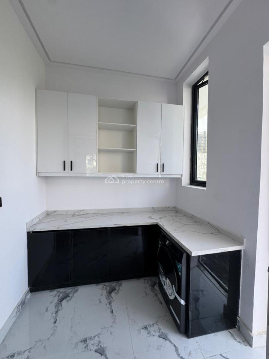 Gigantic 5 Bedroom Fully Detached Duplex with, Spacious Ensuite Rooms,, Vgc, Lekki, Lagos, Detached Duplex for Sale