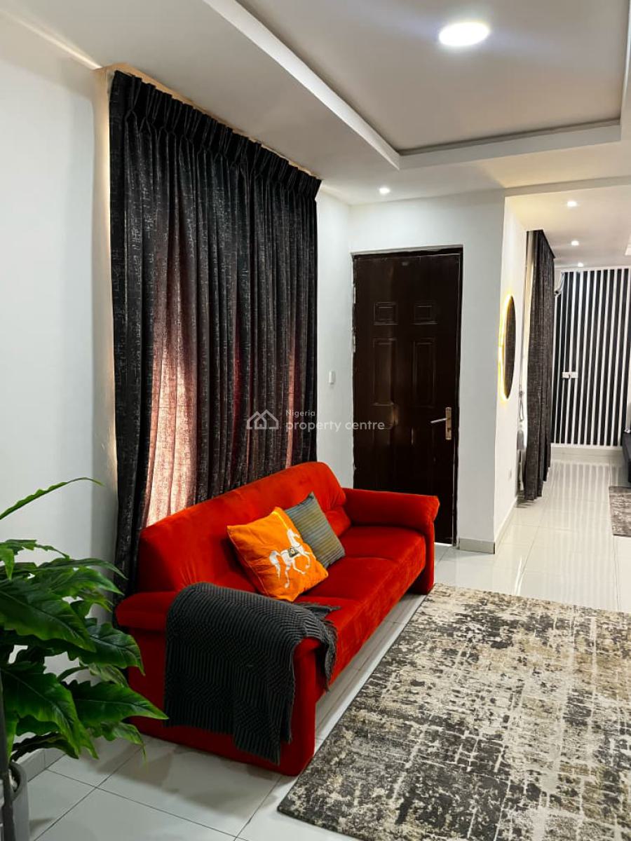 Luxury Brand New 3 Bedroom Penthouse Apartment, By Meadow Hall Way, Lekki Right, Lekki Phase 1, Lekki, Lagos, Flat / Apartment Short Let