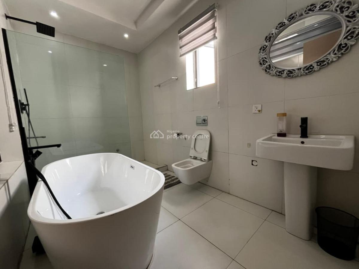 Luxury Brand New 3 Bedroom Penthouse Apartment, By Meadow Hall Way, Lekki Right, Lekki Phase 1, Lekki, Lagos, Flat / Apartment Short Let