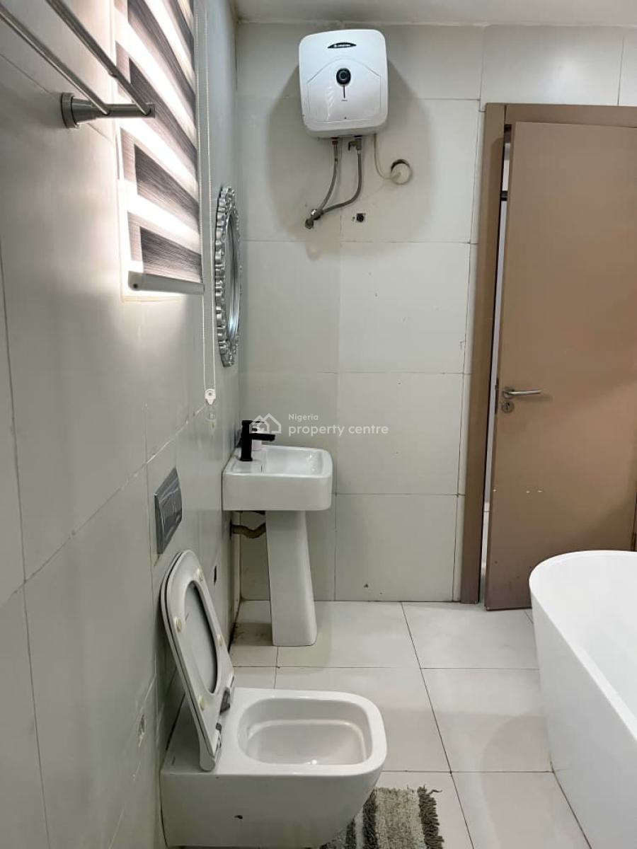 Luxury Brand New 3 Bedroom Penthouse Apartment, By Meadow Hall Way, Lekki Right, Lekki Phase 1, Lekki, Lagos, Flat / Apartment Short Let