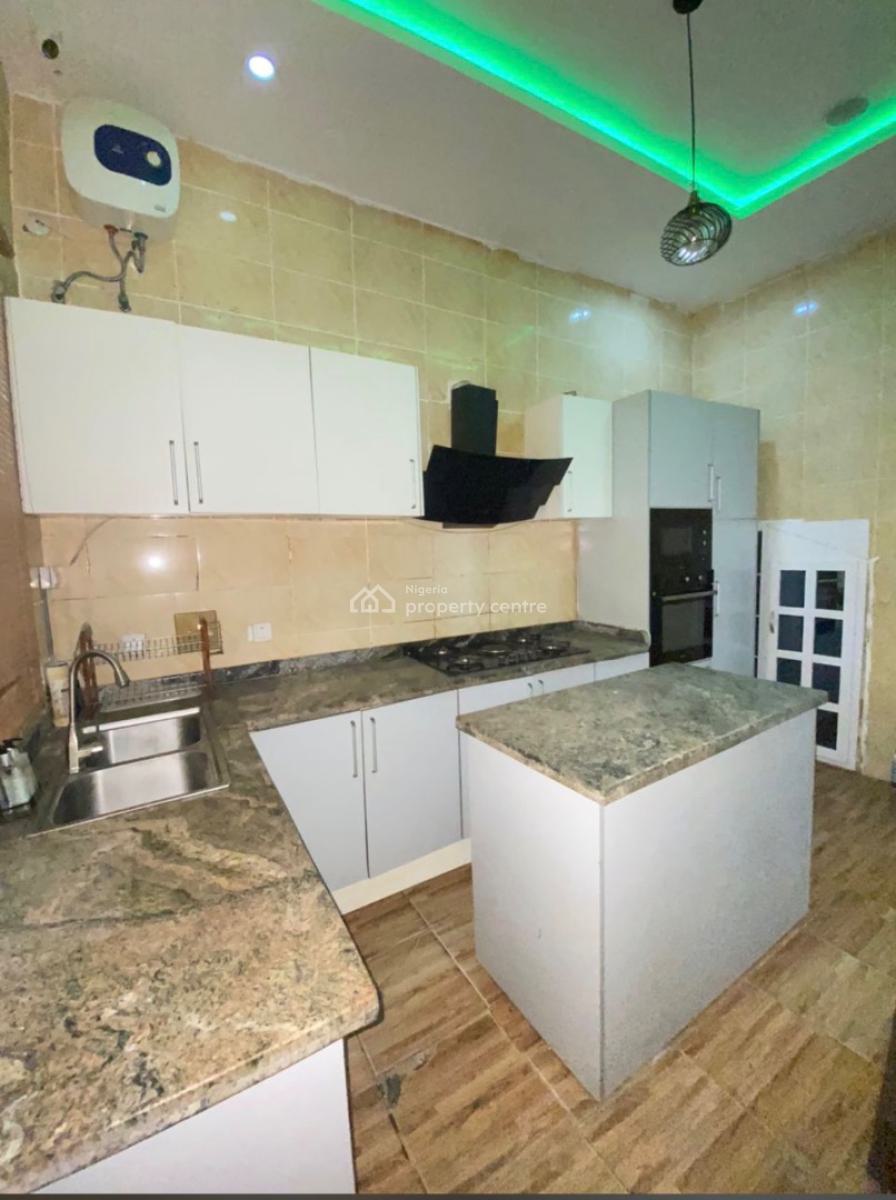 Exotic 4 Bed Semi Detached with Bq, Chevron Toll Gate, Lekki, Lagos, Semi-detached Duplex for Sale