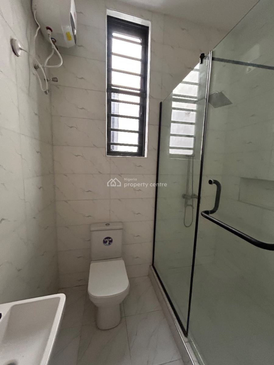 Newly Built and Spacious 5 Bedroom Detached Duplex with a Bq & Pool, Chevron Drive, Lekki, Lagos, Detached Duplex for Sale