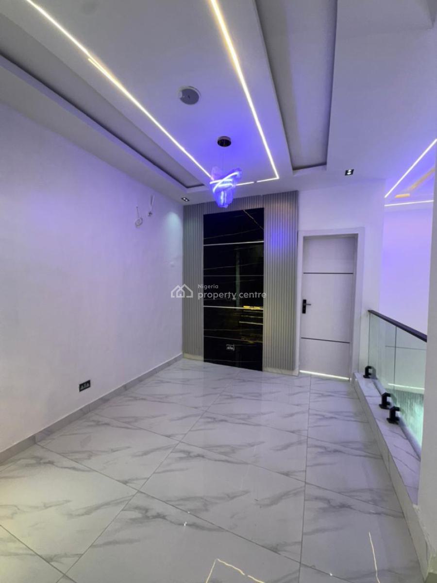Aesthetically Pleasing 5 Bedroom Detached Duplex with Swimming Pool, Ologolo, Lekki, Lagos, Detached Duplex for Sale