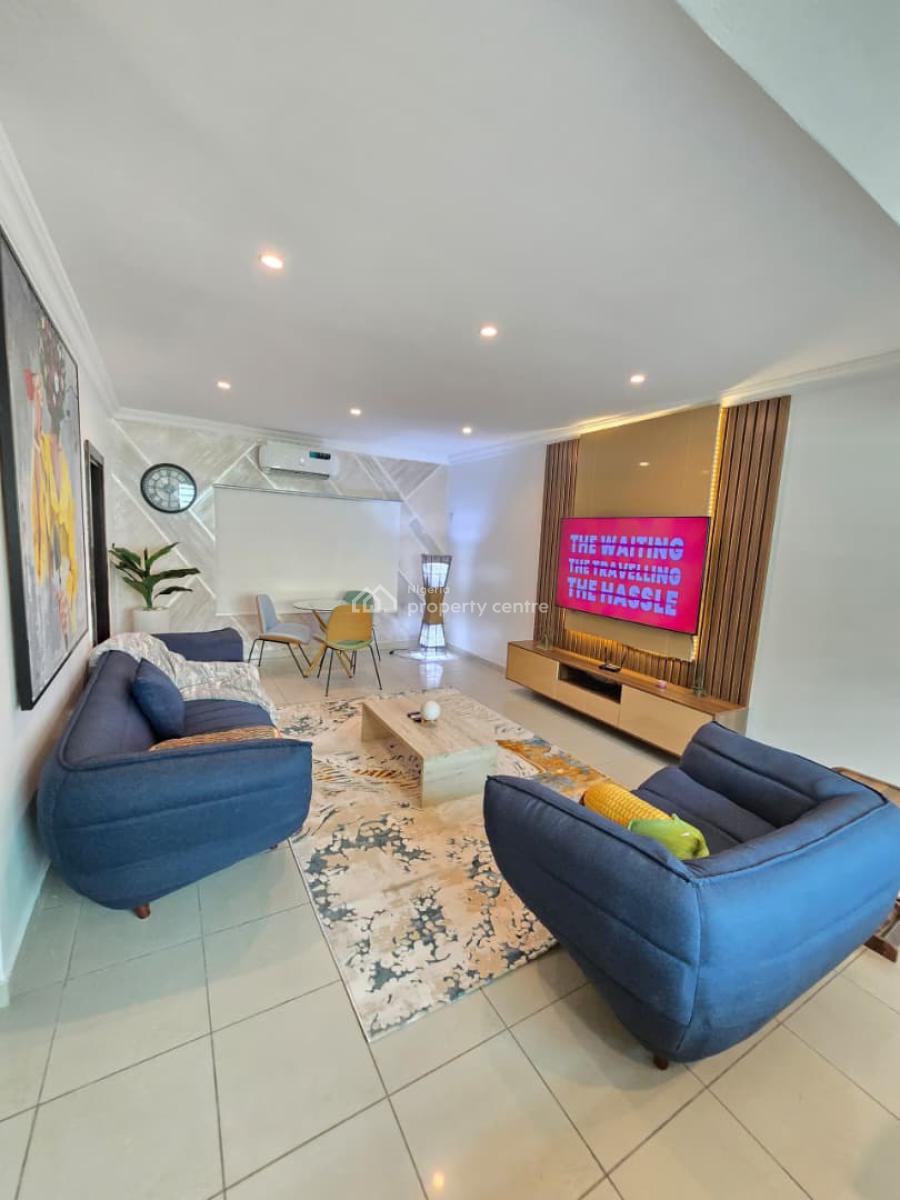 Spacious 1 Bedroom Apartment with Top Notch Amenities Available, Lekki Phase 1, Lekki, Lagos, Flat / Apartment Short Let