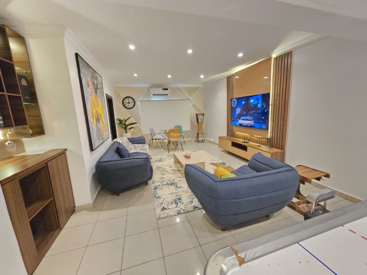 Spacious 2bedroom Apartment with Top Notch Amenities Available for Sho, Lekki Phase 1, Lekki, Lagos, Flat / Apartment Short Let