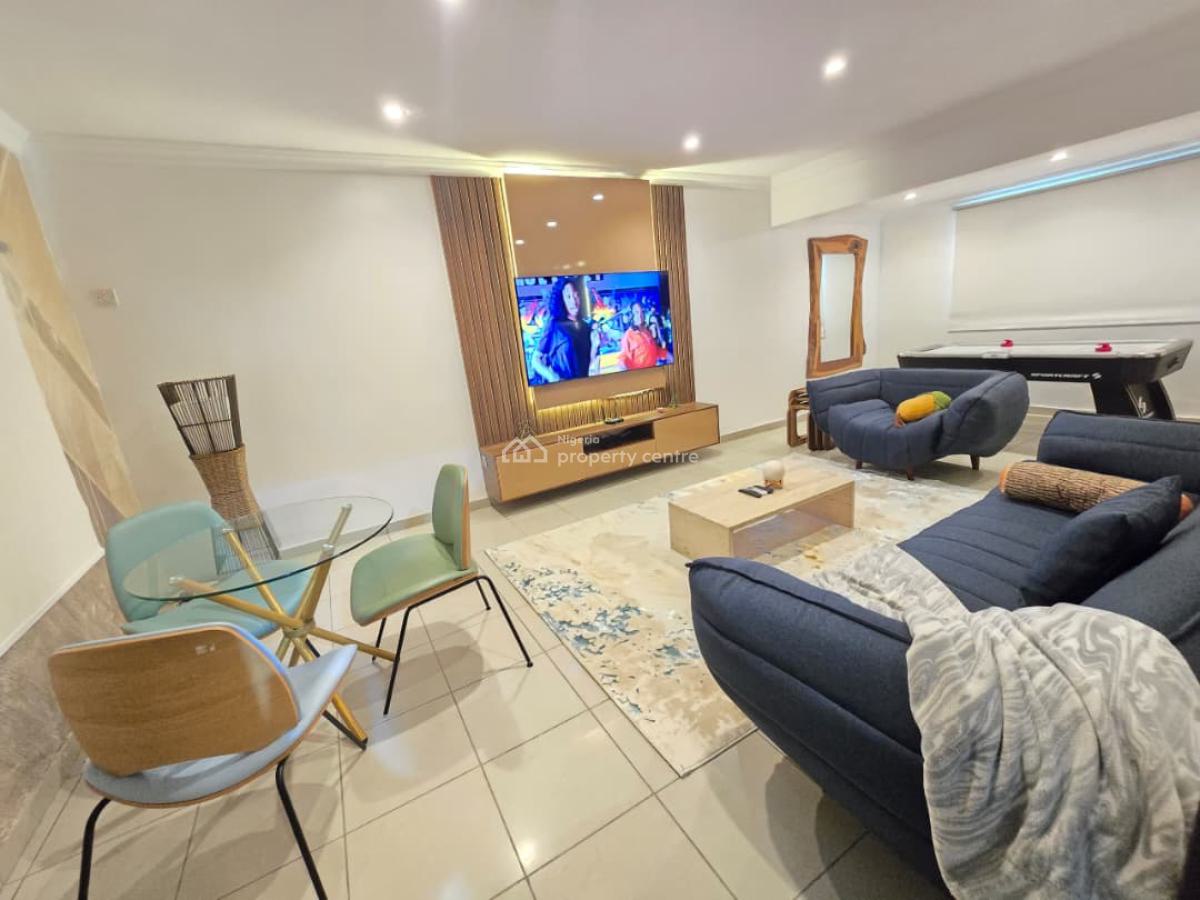 Spacious 2bedroom Apartment with Top Notch Amenities Available for Sho, Lekki Phase 1, Lekki, Lagos, Flat / Apartment Short Let