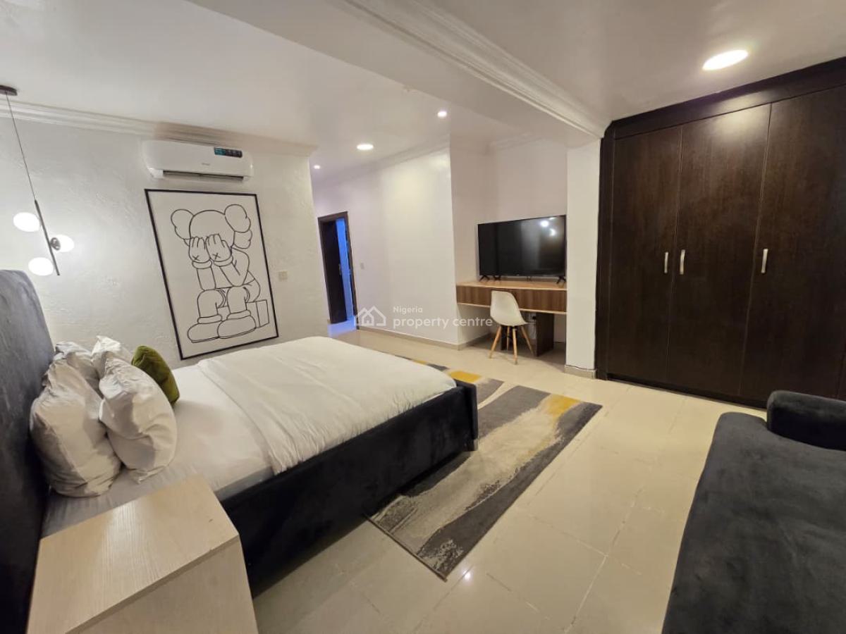 Spacious 2bedroom Apartment with Top Notch Amenities Available for Sho, Lekki Phase 1, Lekki, Lagos, Flat / Apartment Short Let