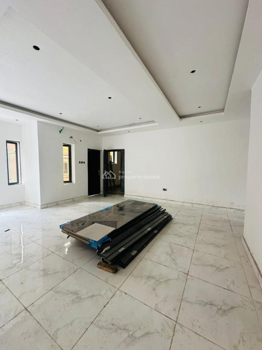 Beautifully Built 3 Bedroom Apartment, Gbagada, Lagos, House for Sale