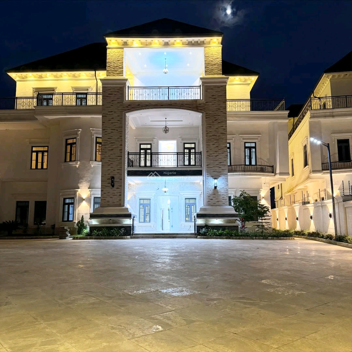 Newly Developed 9 Bedrooms Exquisite Mansion with a Penthouse Elevator, Maitama District, Abuja, House for Sale