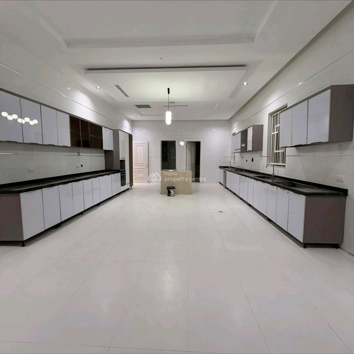 Newly Developed 9 Bedrooms Exquisite Mansion with a Penthouse Elevator, Maitama District, Abuja, House for Sale