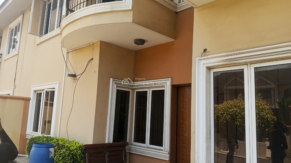 3 Bedroom Flat, Off Admiralty Way, Lekki Phase 1, Lekki, Lagos, Flat / Apartment for Rent