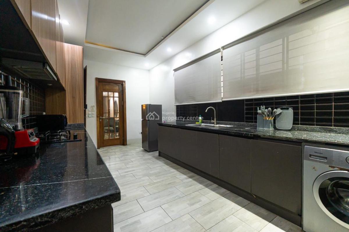 Luxury 3 Bedroom with Excellent Facilities Available for Dec Stay, Luxury 3 Bedroom with Excellent Facilities Available for Dec Stay, Lekki Phase 1, Lekki, Lagos, Flat / Apartment Short Let