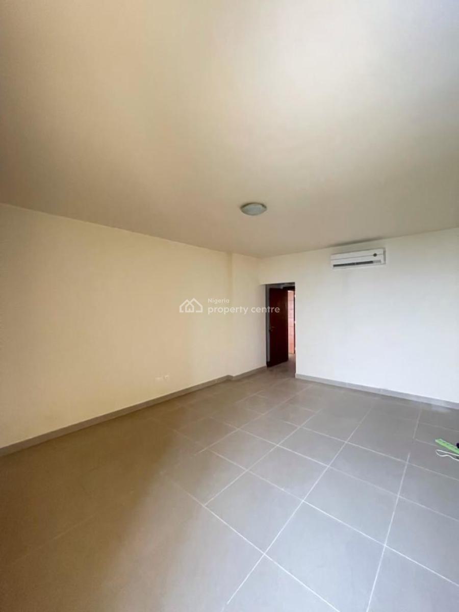 an Exquisite 3 Bedroom Apartment with Elevator and Swimming Pool, Banana Island Ikoyi, Banana Island, Ikoyi, Lagos, Flat / Apartment for Sale