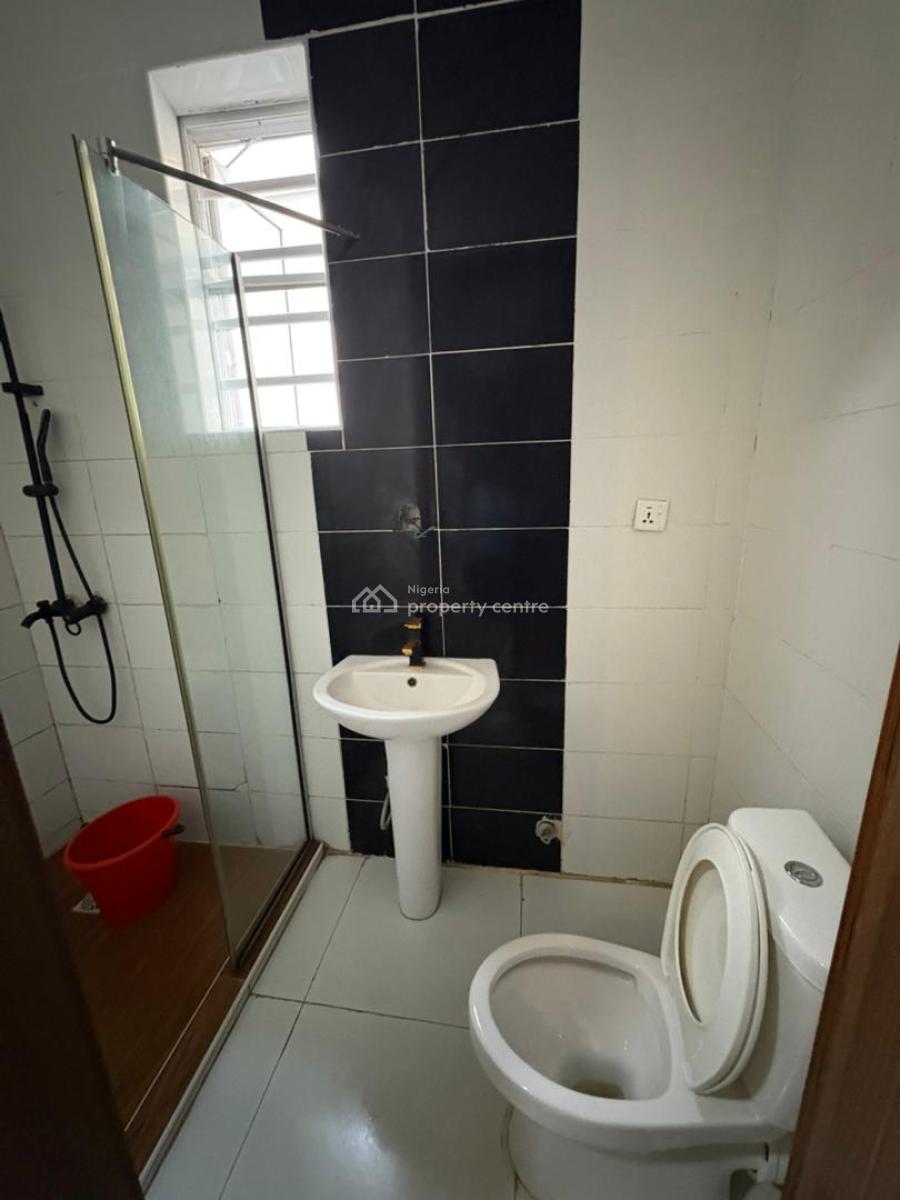 a Furnished 1 Room in a Shared Apartment Sharing Only Kitchen, Lekki Conservation Road, Lekki, Lagos, Self Contain (single Rooms) for Rent