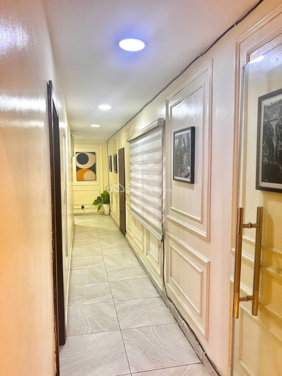 Luxury 3 Bedroom Flat, Lekki Phase 1, Lekki, Lagos, Flat / Apartment for Sale