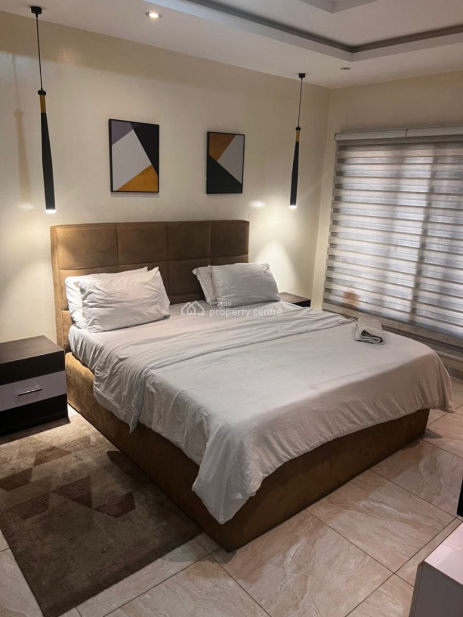 Luxury 3 Bedroom Flat, Lekki Phase 1, Lekki, Lagos, Flat / Apartment for Sale