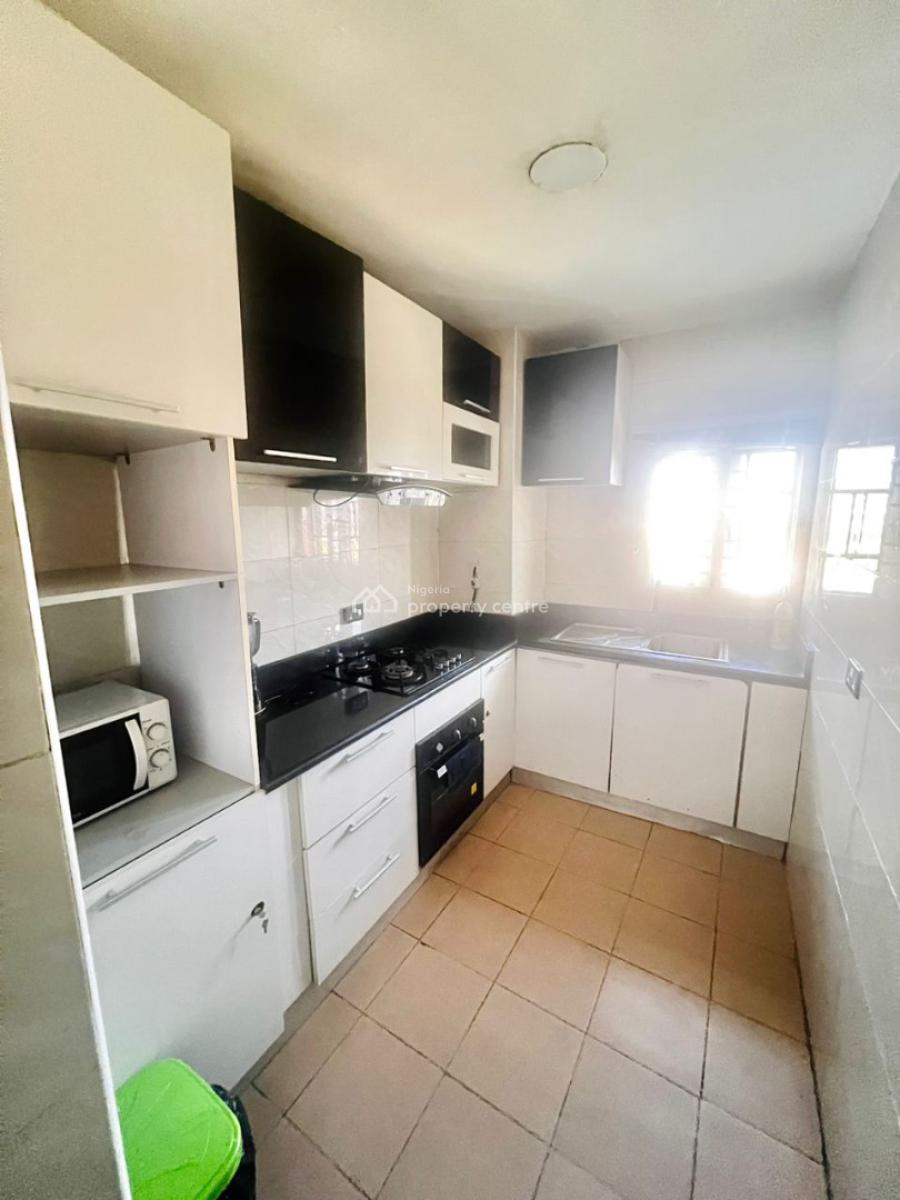 Luxury 3 Bedroom Flat, Lekki Phase 1, Lekki, Lagos, Flat / Apartment for Sale