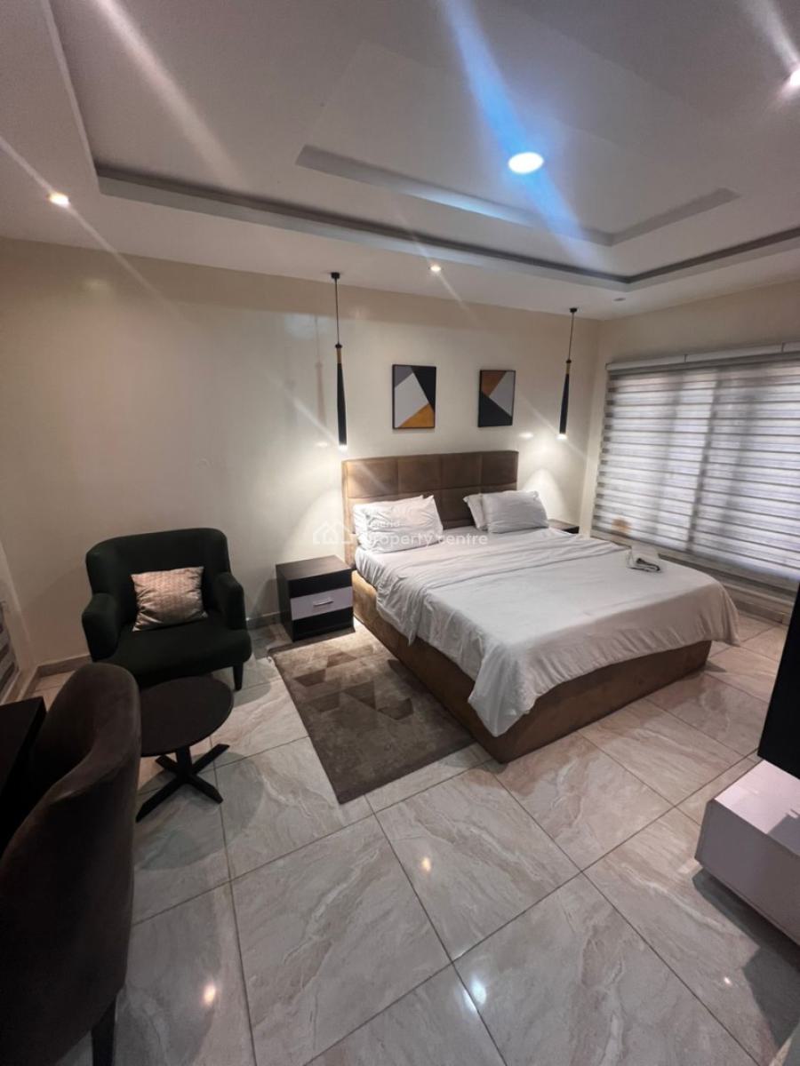 Luxury 3 Bedroom Flat, Lekki Phase 1, Lekki, Lagos, Flat / Apartment for Sale