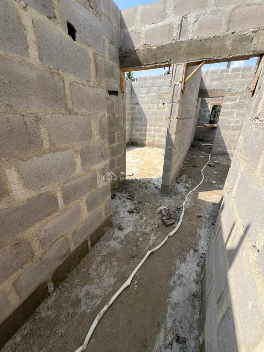 Affordable Long Lease Property, Obanikoro, Shomolu, Lagos, Semi-detached Duplex for Rent