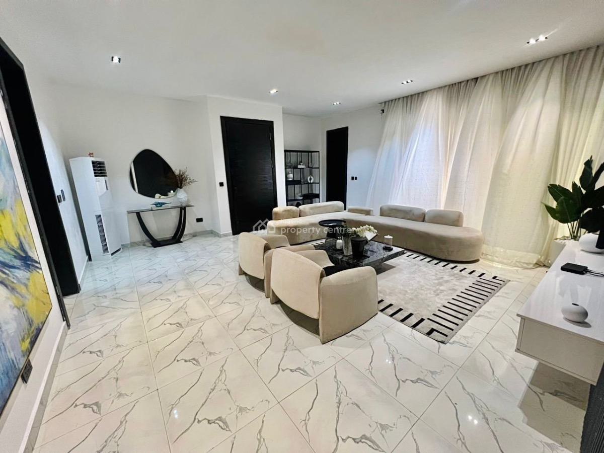 Luxury 3 Bedroom Pent House, Lekki Phase 1, Lekki, Lagos, Flat / Apartment for Sale