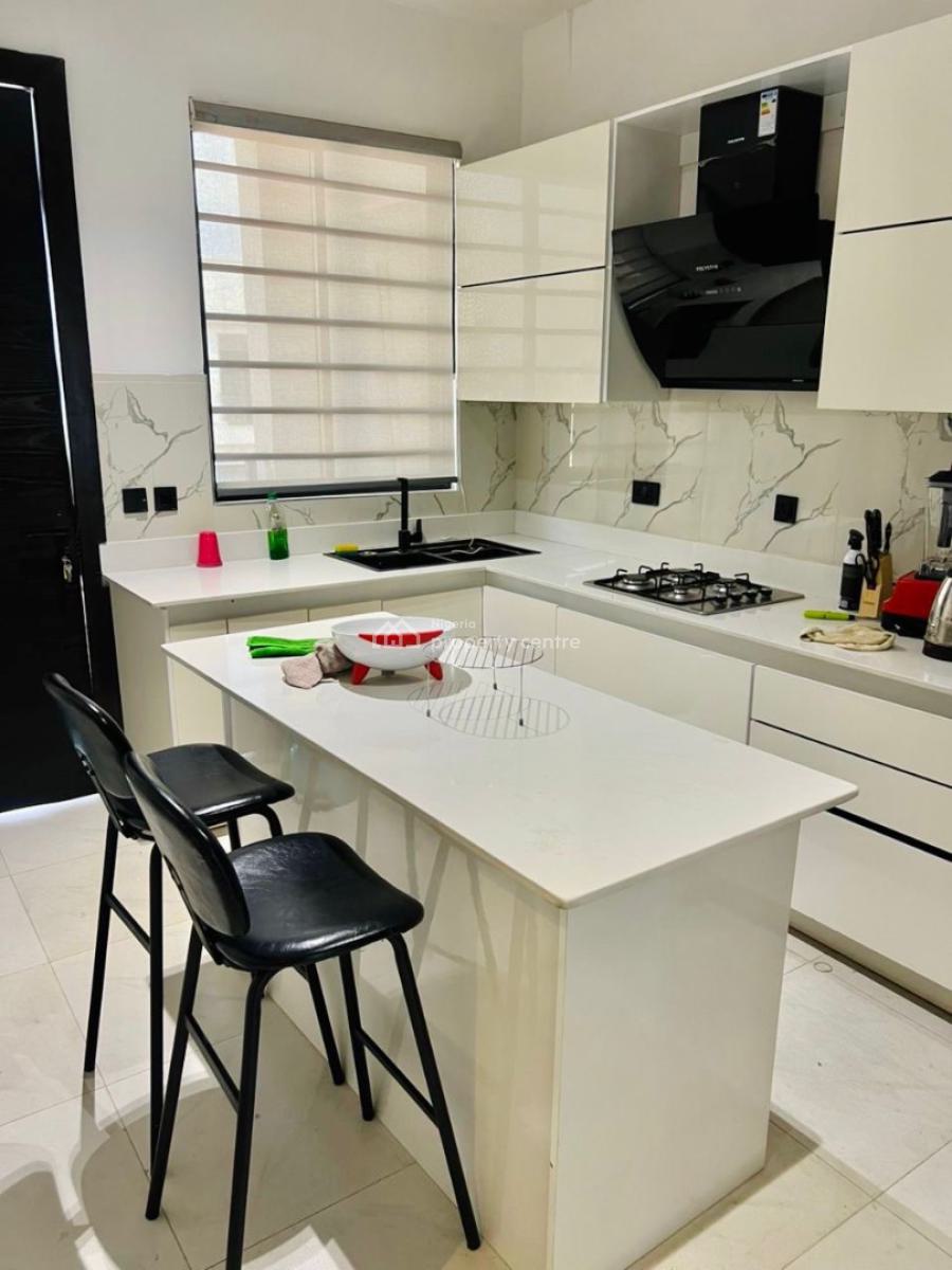 Luxury 3 Bedroom Pent House, Lekki Phase 1, Lekki, Lagos, Flat / Apartment for Sale