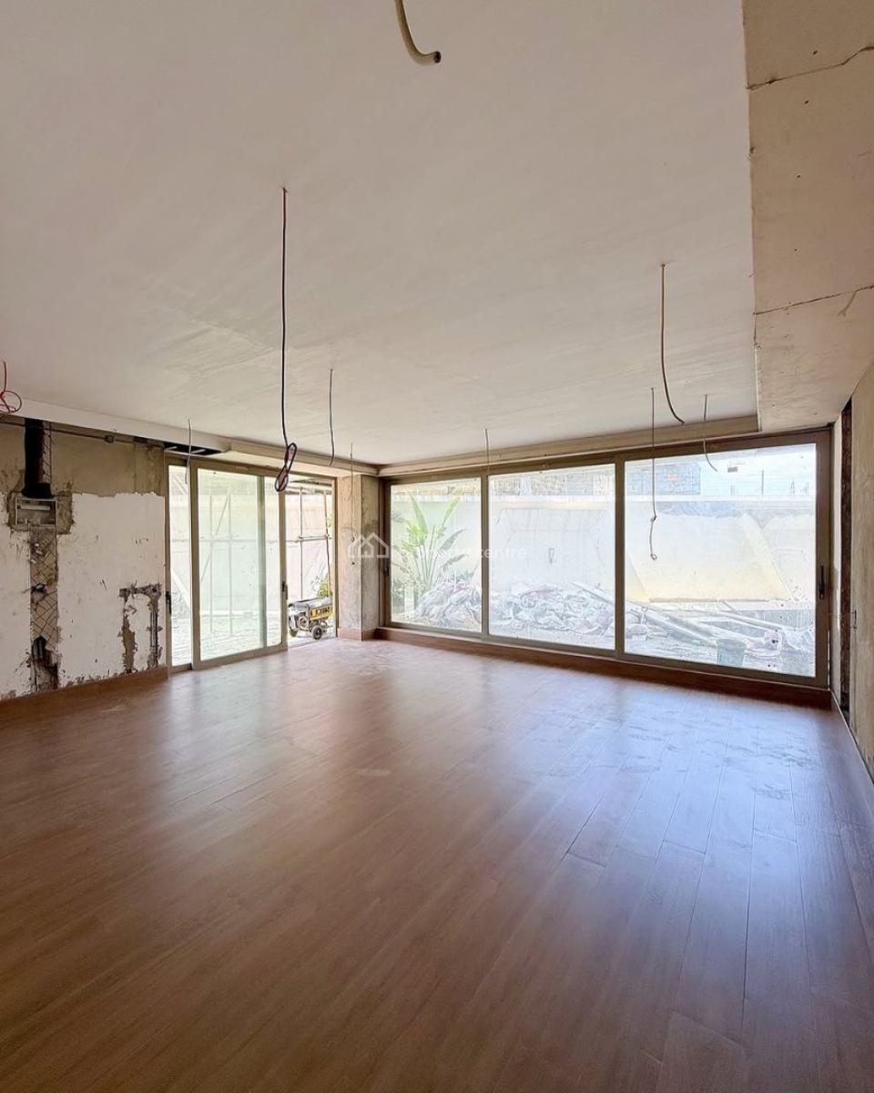 Luxury 4 Bedroom Maisonette, Lekki Phase 1, Lekki, Lagos, Flat / Apartment for Sale